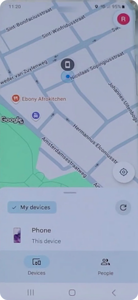 פותחים את Find Hub, מדליקים את הכרטיס, ומחכים במסך הזה.